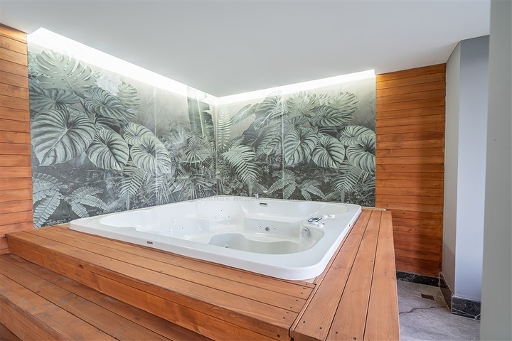 شقة 2 + 1 في منطقة أوبا