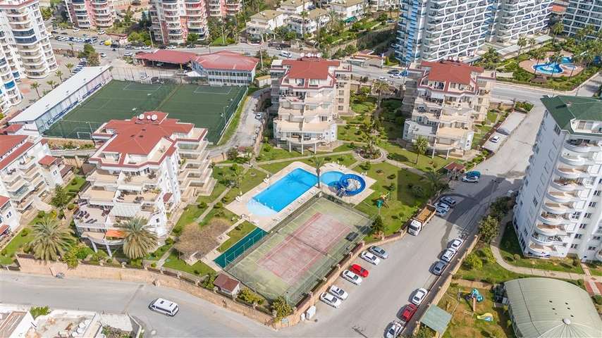 شقة ذات تصميم واسع 1+1 في منطقة سيكجيلي. 