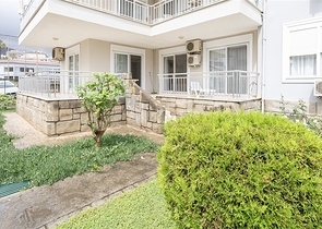  شقة 2+1 مع إمكانية الوصول إلى الحديقة في منطقة جيكجيلي