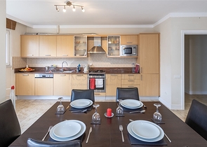  شقة 2+1 مع إمكانية الوصول إلى الحديقة في منطقة جيكجيلي