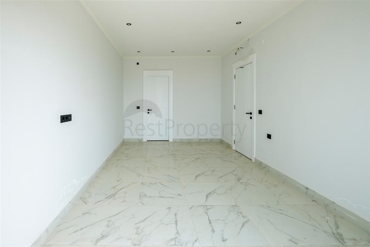 بنتهاوس 2 + 1 مطل على البحر وقلعة كاليه في منطقة أوبا