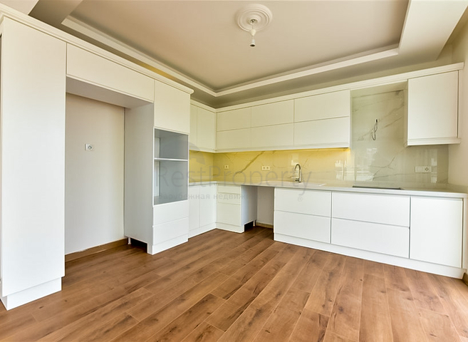 بنتهاوس 3+1 في منطقة شعبية