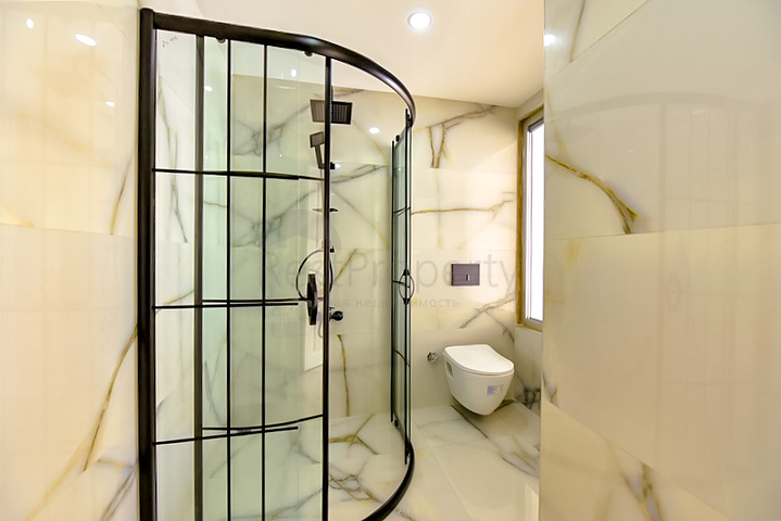 بنتهاوس 3+1 في منطقة شعبية