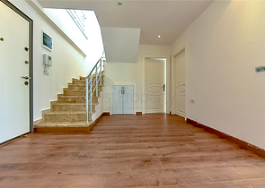 بنتهاوس 3+1 في منطقة شعبية