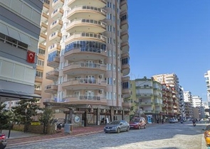 بنتهاوس 3+1 في منطقة شعبية