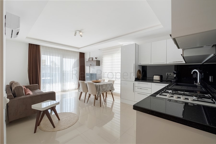 شقة 1+1 على مسافة قريبة من البحر