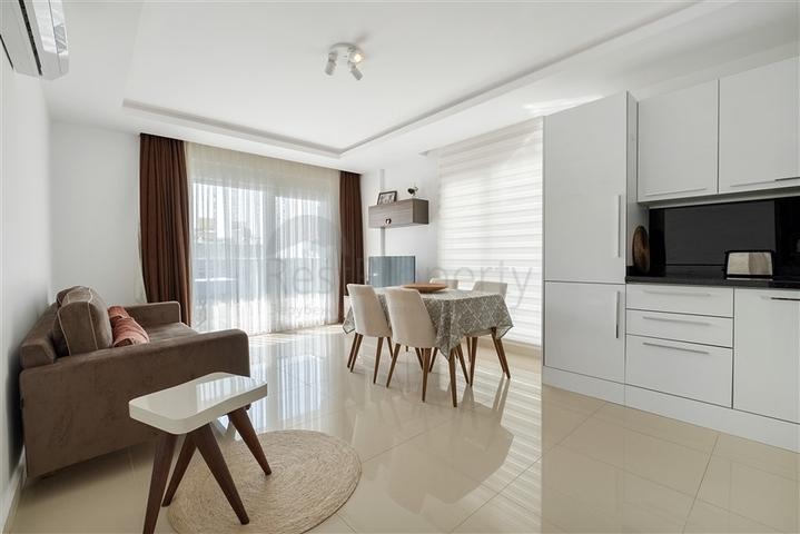 شقة 1+1 على مسافة قريبة من البحر