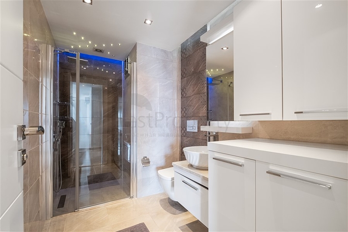 شقة 1+1 على مسافة قريبة من البحر