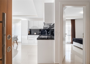 شقة 1+1 على مسافة قريبة من البحر