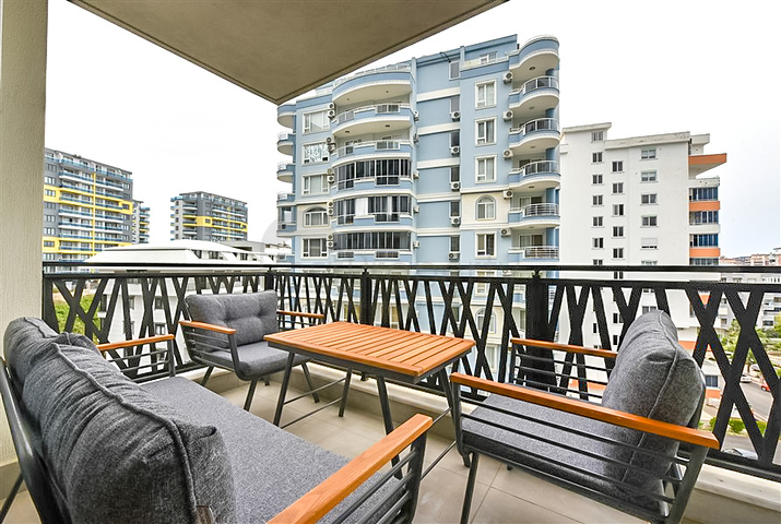 شقة 1+1 للإيجار في حي محمودلار