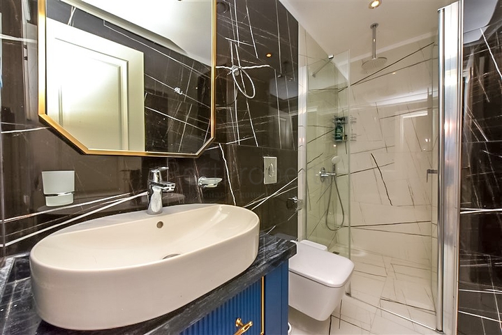 بنتهاوس فاخر على الساحل الأول في كلا الاتجاهين