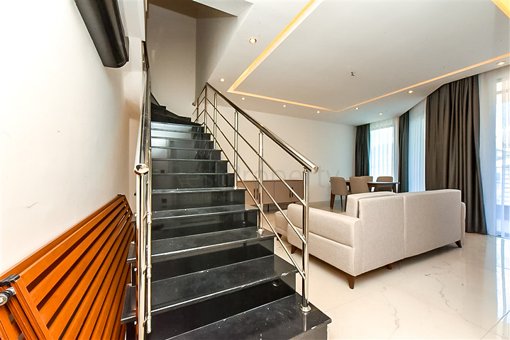 بنتهاوس فاخر على الساحل الأول في كلا الاتجاهين