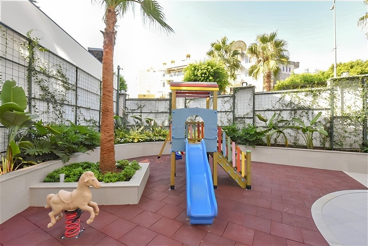 شقة 1+1 في مجمع جديد على بعد 300 متر من الشاطئ