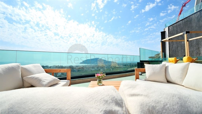 فيلا فاخرة 5 + 1 مع مناظر خلابة