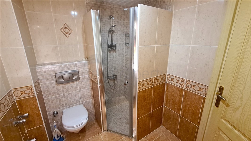 1 + 1 شقة كبيرة في وسط ألانيا