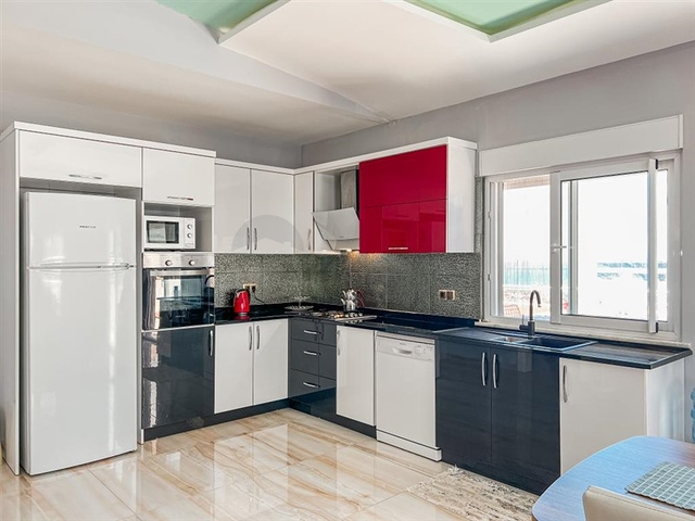 3 + 1 بنتهاوس مطلة على البحر 3 + 1 بنتهاوس مطلة على البحر