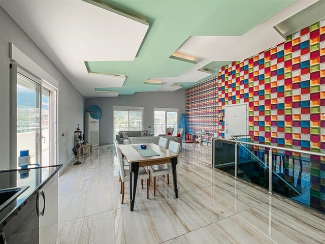 3 + 1 بنتهاوس مطلة على البحر 3 + 1 بنتهاوس مطلة على البحر