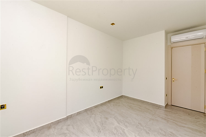 شقة 2+1 في مجمع من الدرجة الممتازة في وسط ألانيا 