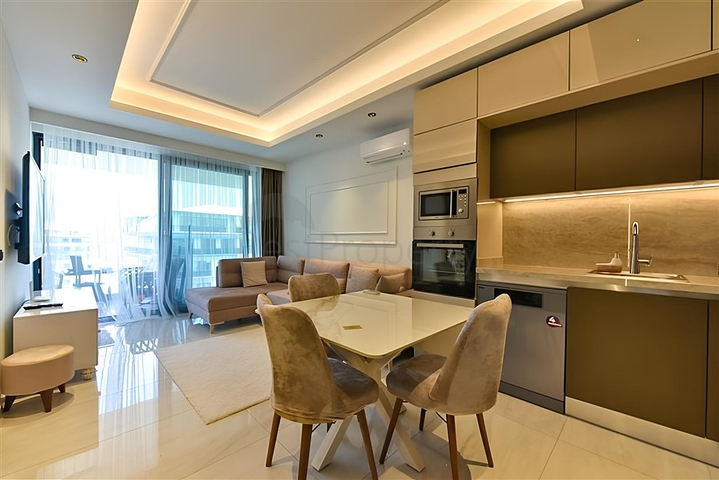 شقة 1 + 1 على الساحل الأول