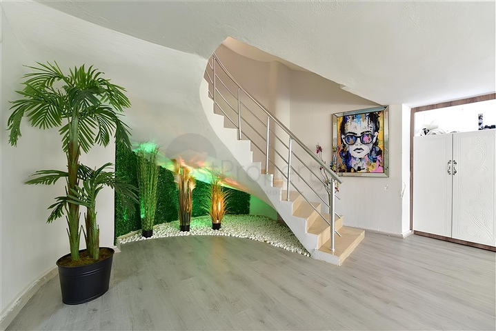 فيلا فسيحة في محمودلار هي الخيار المثالي لعائلة كبيرة