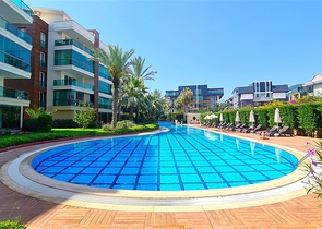 شقة 2 + 1 في منطقة أوبا 