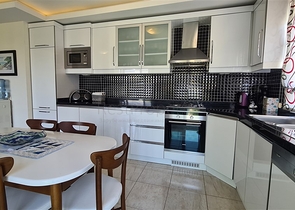 شقة 2 + 1 في منطقة أوبا 