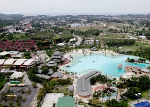 فيلات على طراز البحر الأبيض المتوسط في بانغ تاو