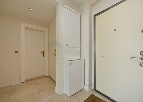 شقة 1+1 في منطقة محمودلار مطلة على البحر