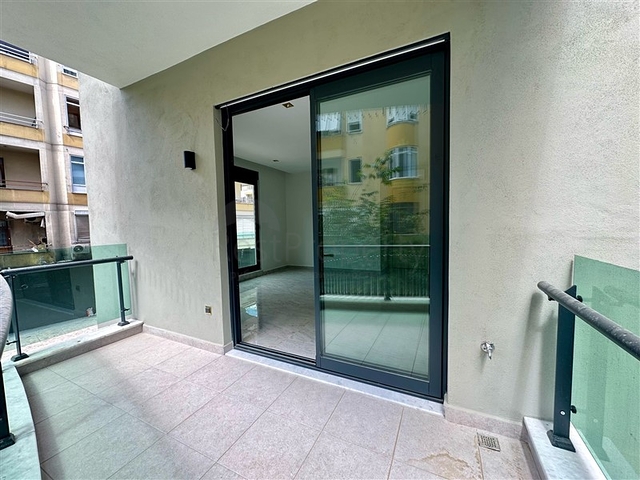 شقة 2 + 1 في وسط ألانيا