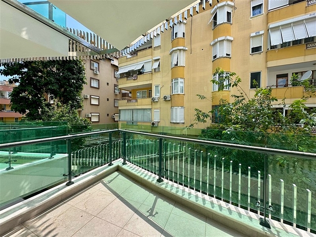 شقة 2 + 1 في وسط ألانيا