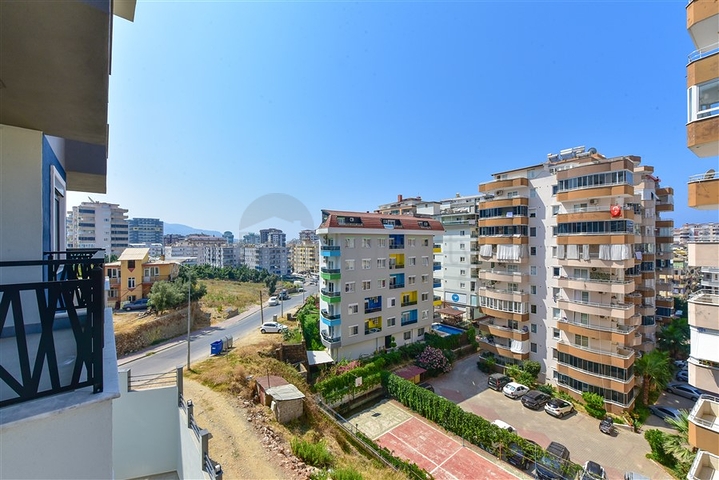 شقة 1+1 في منطقة محمودلار