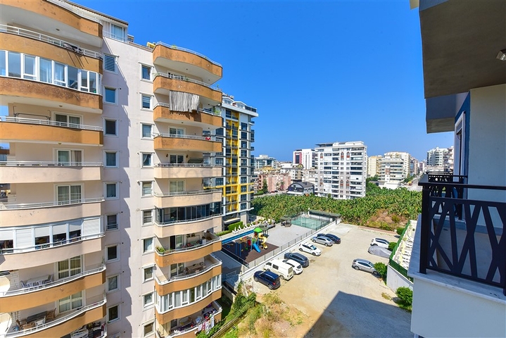 شقة 1+1 في منطقة محمودلار