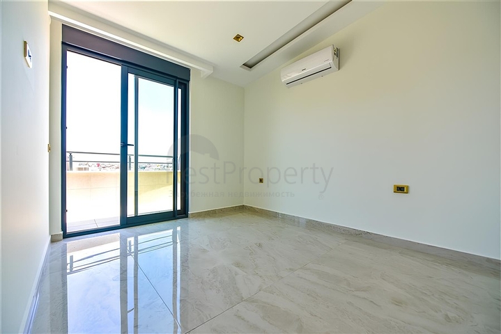 شقة 2 + 1 في وسط ألانيا