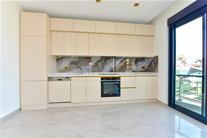 شقة 2 + 1 في وسط ألانيا