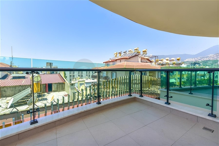 شقة 2 + 1 في وسط ألانيا