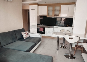 شقة مريحة 800 متر من شاطئ كليوباترا