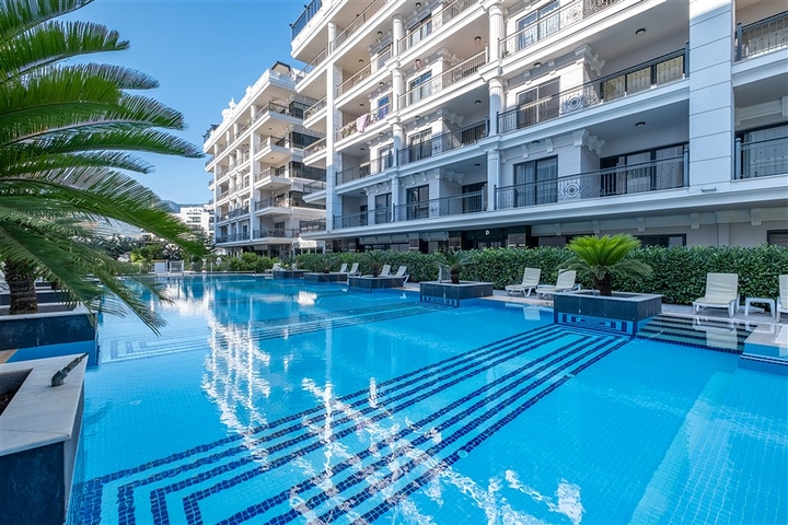 شقة 2+1 على بعد 50 متر من البحر في منطقة كارجيجاك