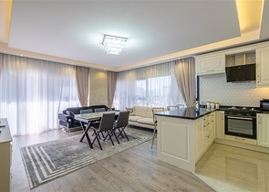 شقة 2+1 على بعد 50 متر من البحر في منطقة كارجيجاك