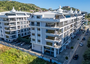 شقة 2+1 على بعد 50 متر من البحر في منطقة كارجيجاك