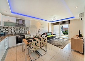 شقة 1+1 في منطقة أفسلار ، 750 متر من البحر 