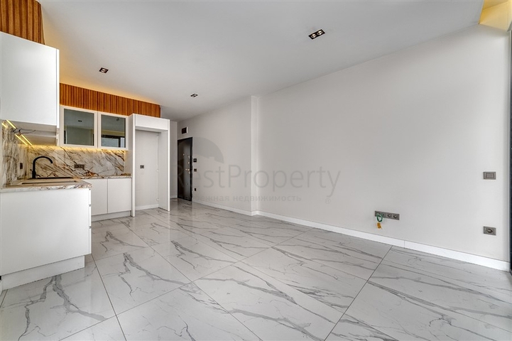 شقق على بعد 50 متر من البحر في منطقة شاطئ كليوباترا