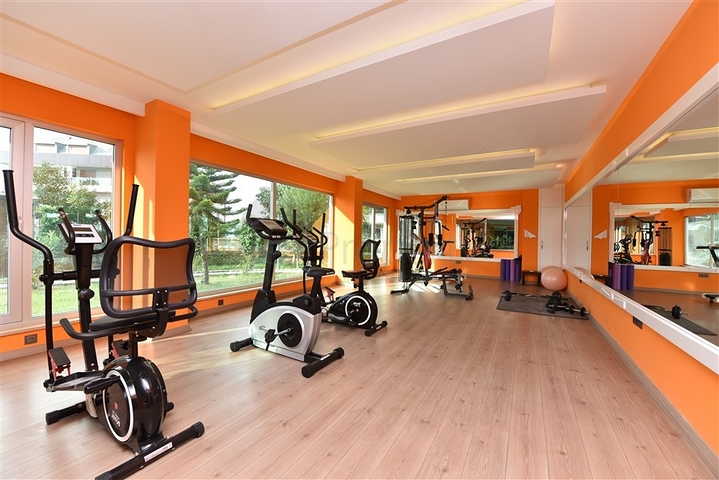 شقة خطية 3 + 1 في منطقة أوبا المرموقة