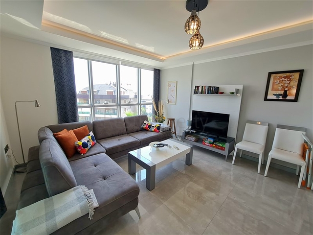 شقة خطية 3 + 1 في منطقة أوبا المرموقة