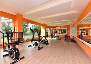 شقة خطية 3 + 1 في منطقة أوبا المرموقة