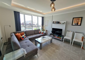 شقة خطية 3 + 1 في منطقة أوبا المرموقة