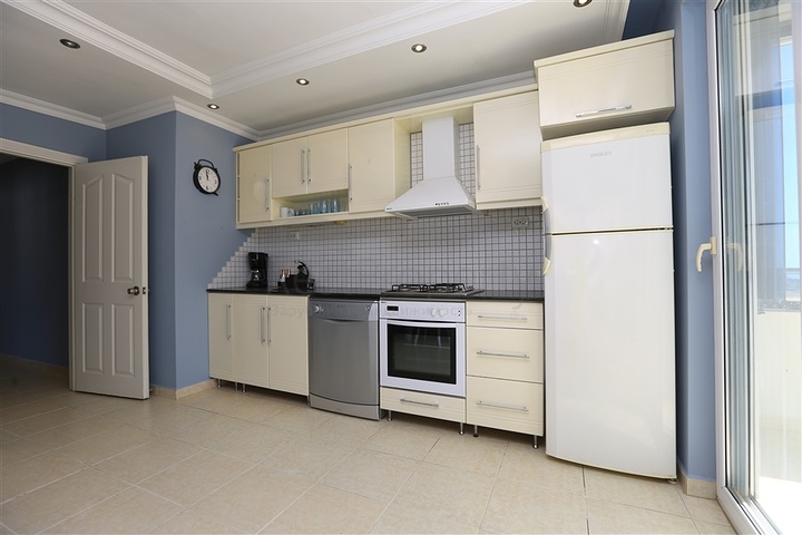 شقة 2+1 في منطقة كليوباترا الشعبية