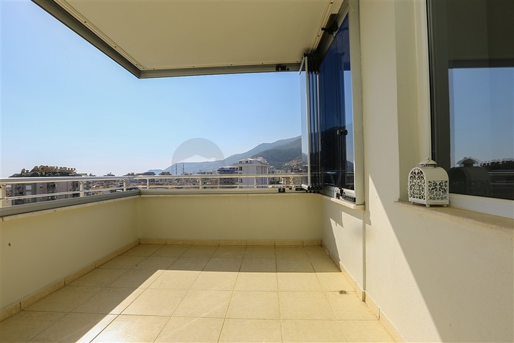 شقة 2+1 في منطقة كليوباترا الشعبية