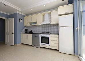 شقة 2+1 في منطقة كليوباترا الشعبية