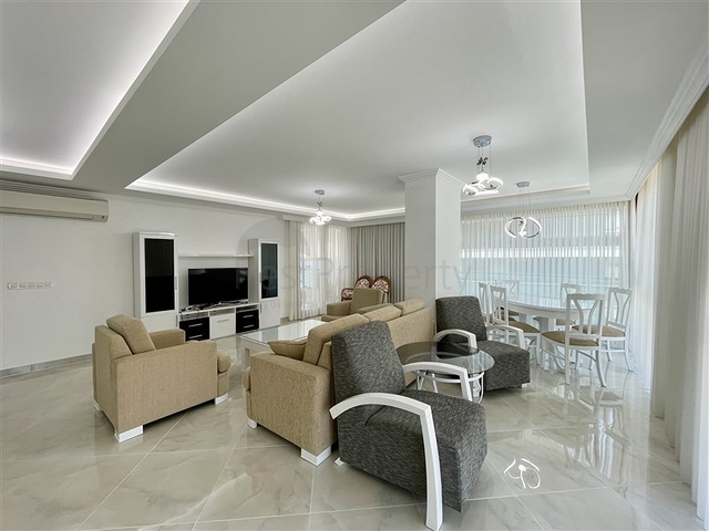 شقة فاخرة 3 + 1 مطلة على البحر شقة فاخرة 3 + 1 مطلة على البحر