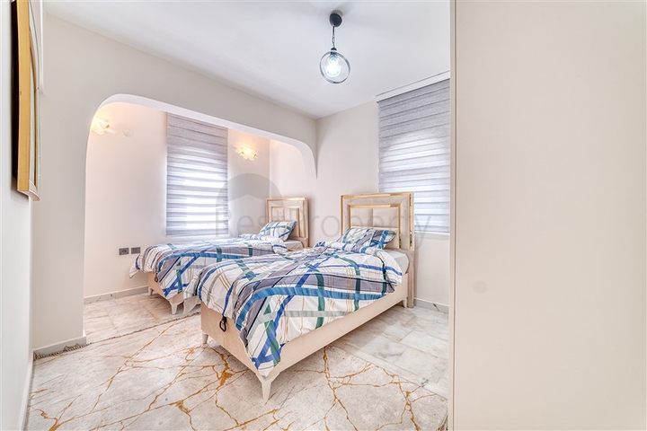 الفيلا الفاخرة هي مزيج مثالي من الطبيعة والراحة الحديثة